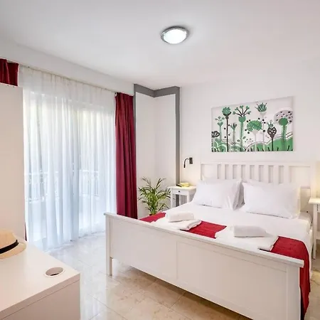 Marin Casa Каш